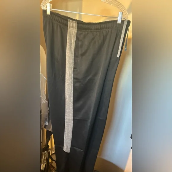 Men’s MD Russell Warmup pants - Picture 3 of 9